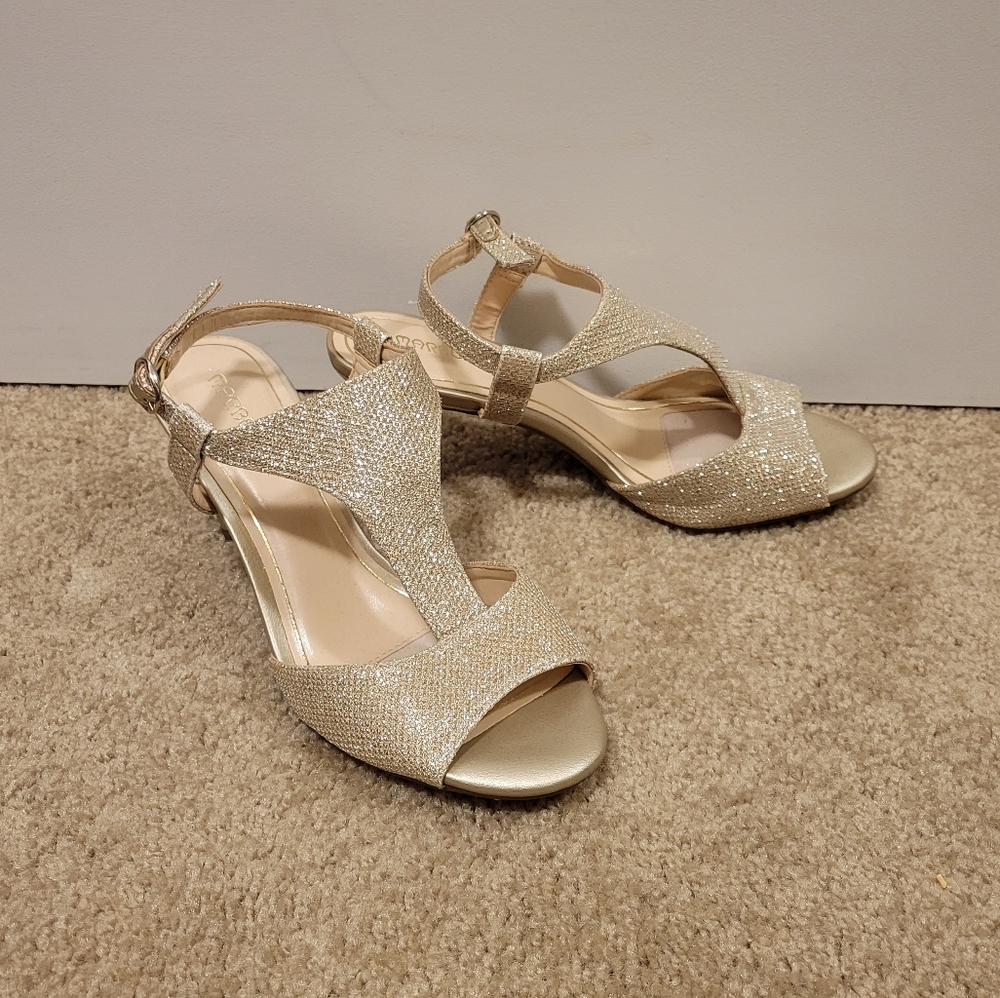 Champaign glitter low heel size 6.5